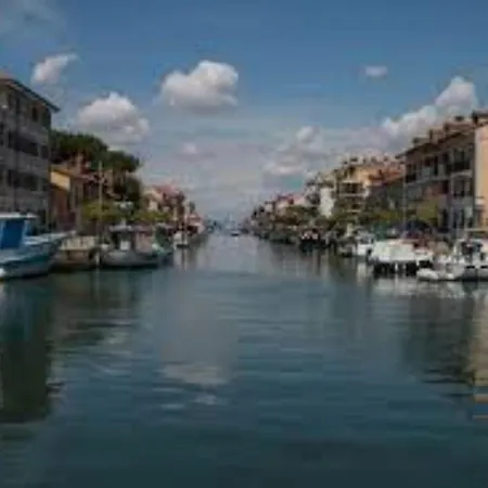 Pineta Lovable Seaview Apartamento *